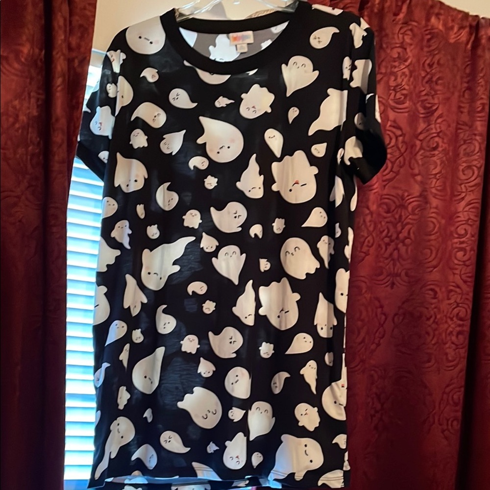 LuLaRoe Black and White Ghost Print Short Sleeve Tee